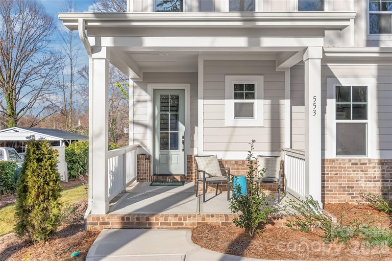 553 Lowrance Ave, Mooresville, NC 28115
