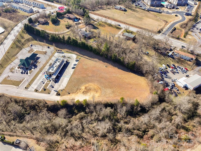 99999 Gill Rd, Weaverville, NC 28787