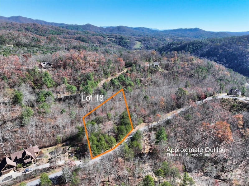 181 Red Fox Trl #18, Marshall, NC 28753