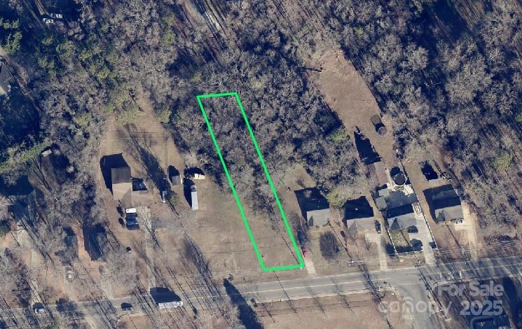 8814 Moores Chapel Rd, Charlotte, NC 28214