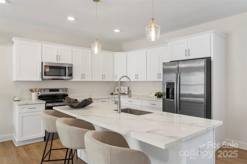 1104 Wonder Way, Charlotte, NC 28208