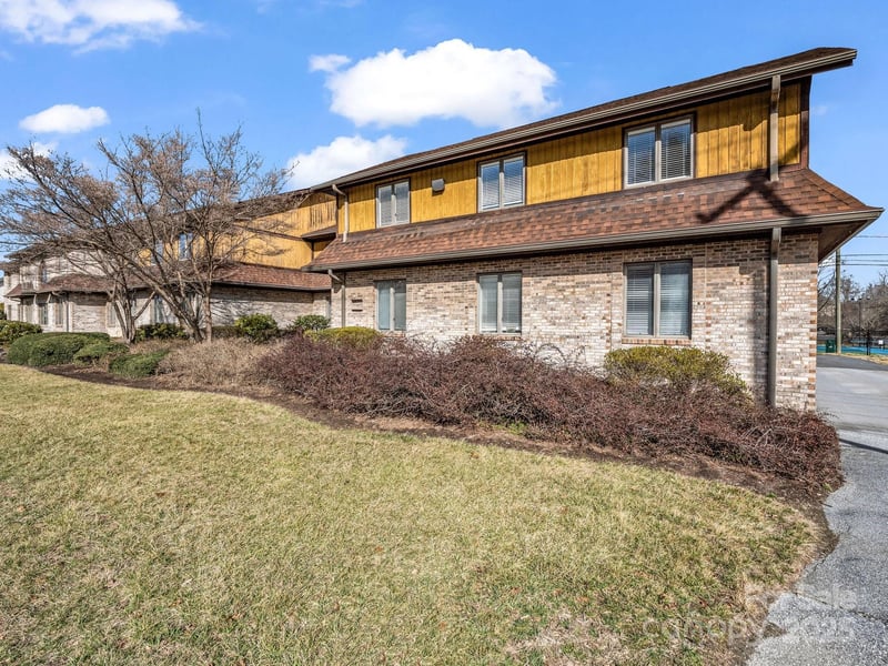 1612 Asheville Hw #STE 4, Hendersonville, NC 28791