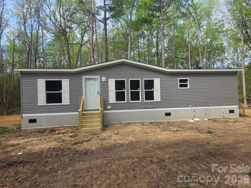 1835 Old York Rd, Chester, SC 29706