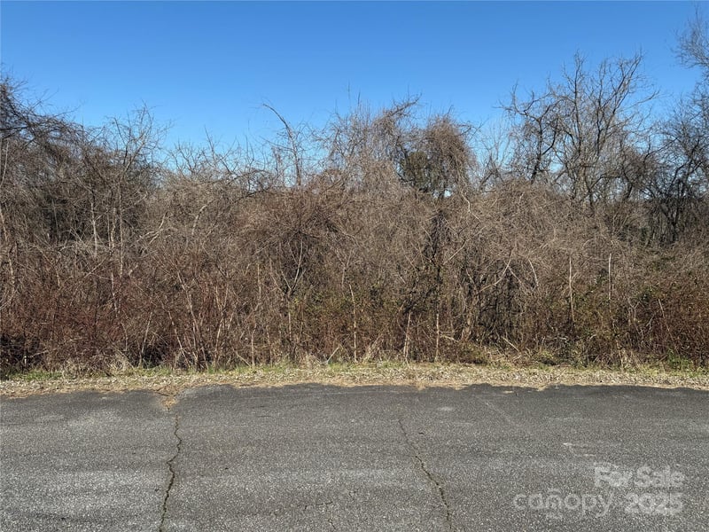 296 19th Ave, Hickory, NC 28602