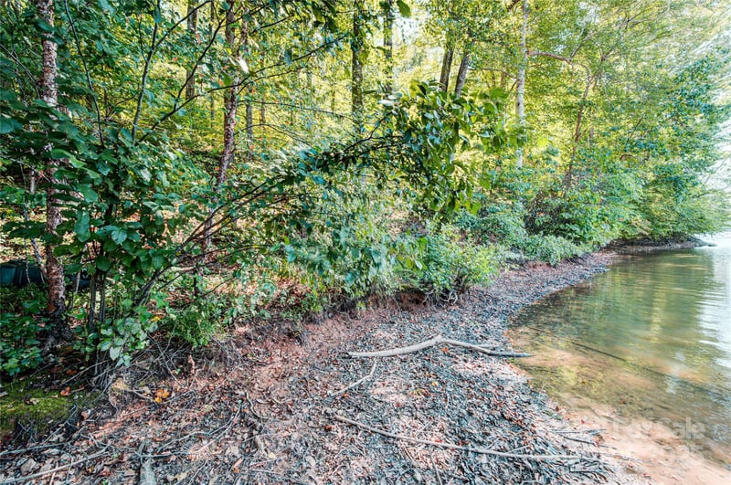 Carriage Rd, Statesville, NC 28677