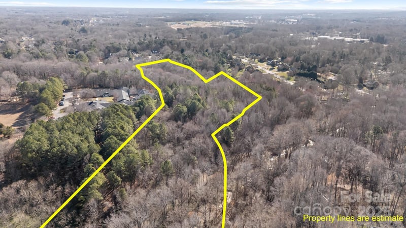 000 Glenwood Dr, Mooresville, NC 28115