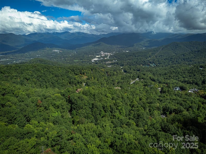 66 Sisters View Dr #159, Black Mountain, NC 28711