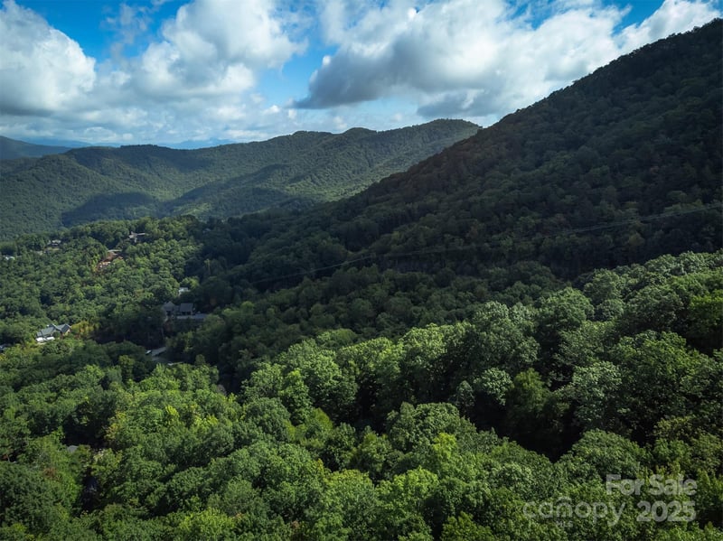 66 Sisters View Dr #159, Black Mountain, NC 28711
