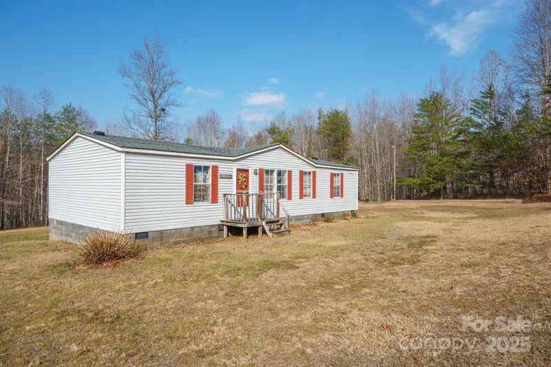 4454 Windy Hill Rd, Morganton, NC 28655