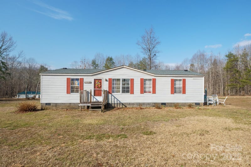 4454 Windy Hill Rd, Morganton, NC 28655