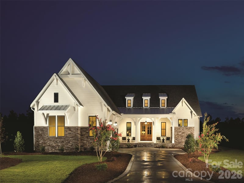 142 Elkton Ct, Mill Spring, NC 28756