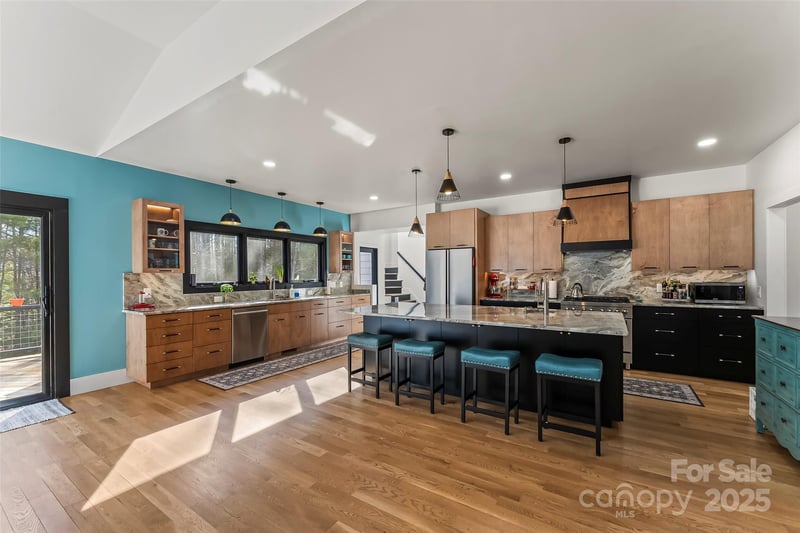 1441 Southpointe Dr #249, Morganton, NC 28655
