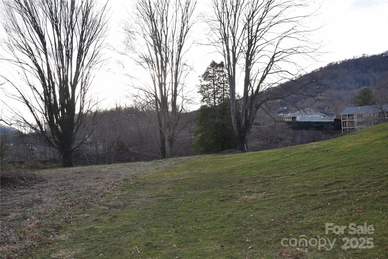 00 Sand Trap Rd, Waynesville, NC 28786