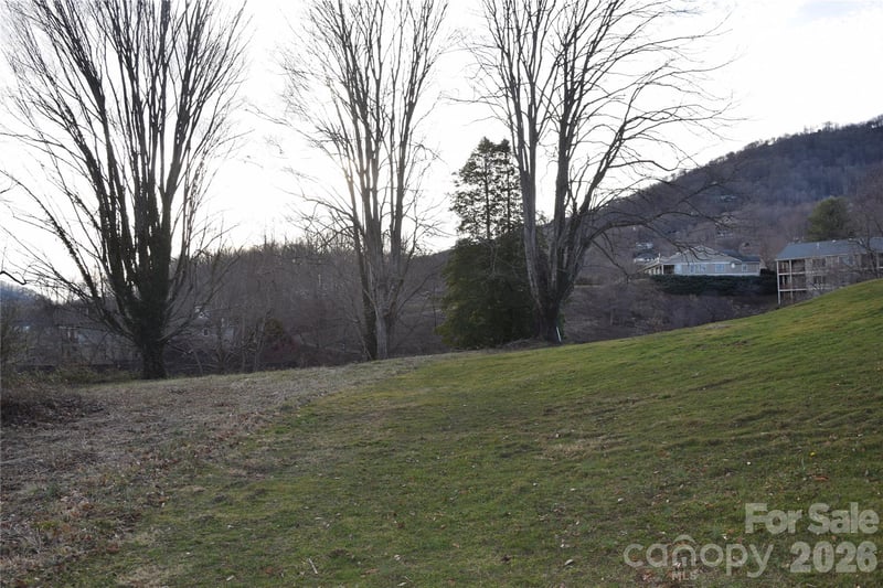 00 Sand Trap Rd, Waynesville, NC 28786