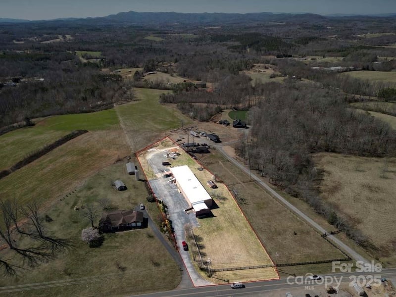 6949 Old Shelby Rd, Vale, NC 28168