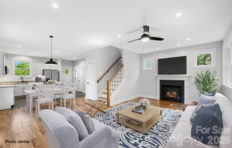 33 Loblolly Ln, Asheville, NC 28803