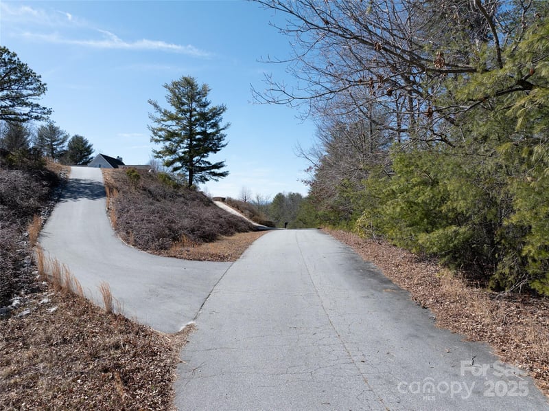 248 Star Point Dr #08, Hendersonville, NC 28792