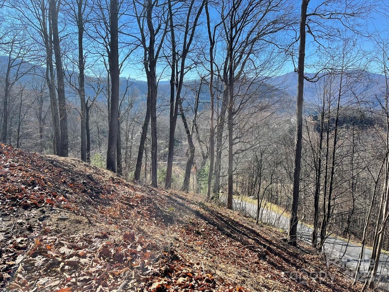 362 Equestrian Dr #18, Waynesville, NC 28786