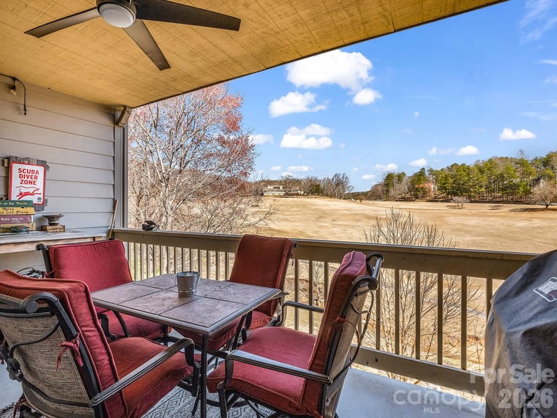 158 Stonecrest Ct, Lake Lure, NC 28746