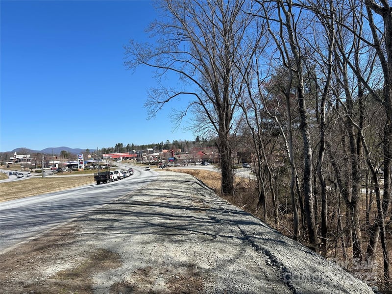 Us 64 Hw, Hendersonville, NC 28792