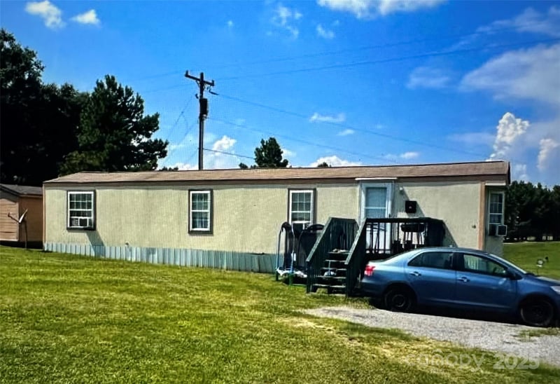 1803 Hines Rd, Mooresboro, NC 28114