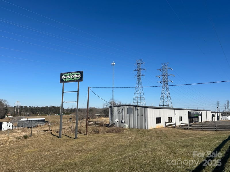 140 Water Tank Rd, Statesville, NC 28677