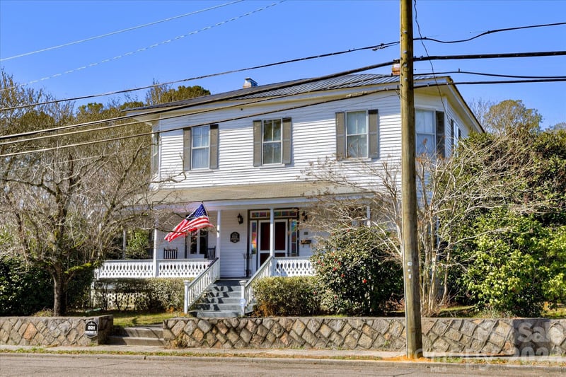 501 Buncombe St, Edgefield, SC 29824