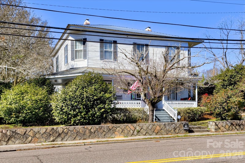 501 Buncombe St, Edgefield, SC 29824