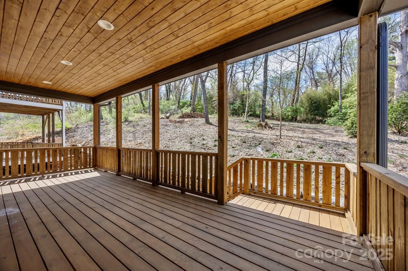 91 Glendale Ave, Asheville, NC 28803