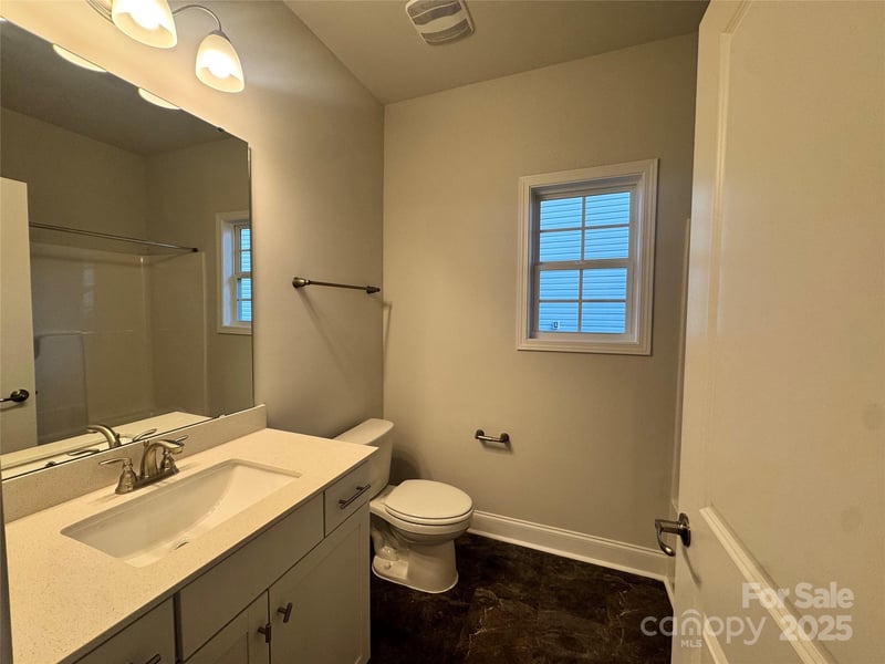 713 Inwood Hill Dr #96, Gastonia, NC 28056
