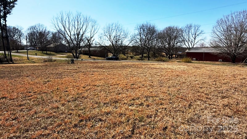 1302 Earl Rd, Shelby, NC 28152