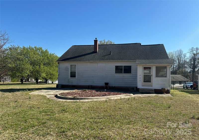 514 Blume St, Landis, NC 28088