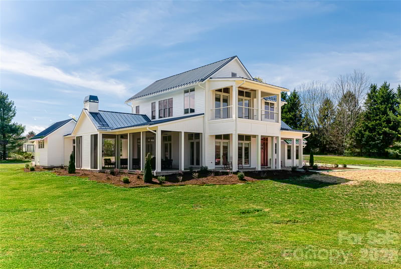 5 Sweetgrass Ln, Fletcher, NC 28732