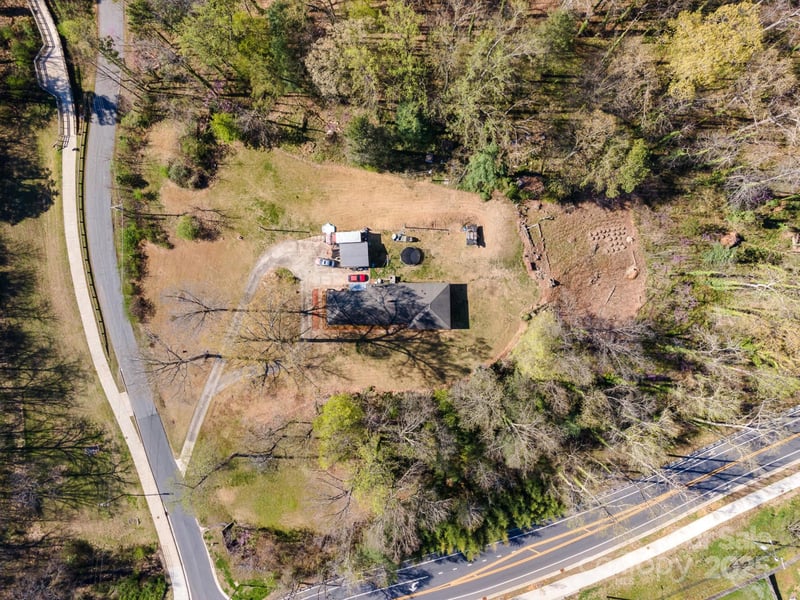 724 Rocky River Rd, Charlotte, NC 28213