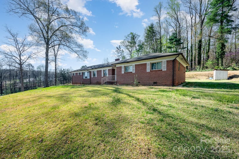 724 Rocky River Rd, Charlotte, NC 28213