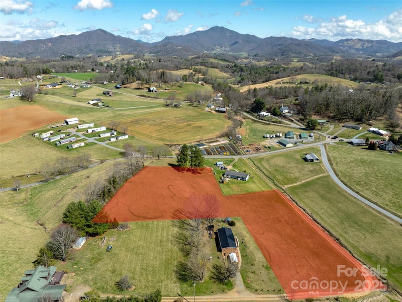 00 Ty Lea Dr, Waynesville, NC 28785