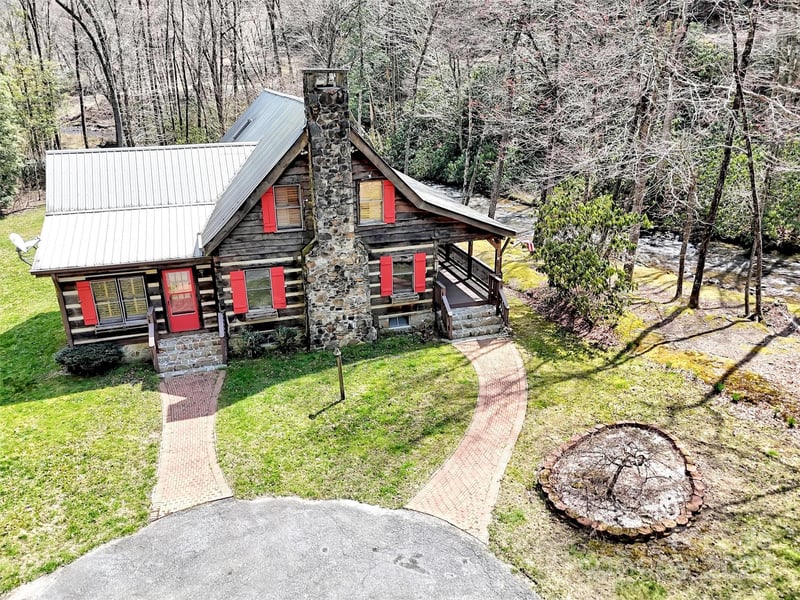 7810 Little Snowbird Rd, Robbinsville, NC 28771
