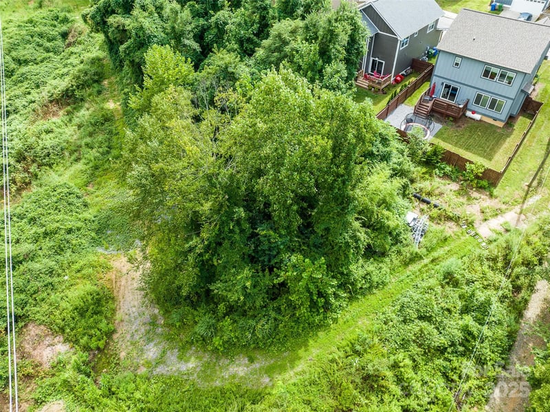 5 Shakedown St #20, Asheville, NC 28803