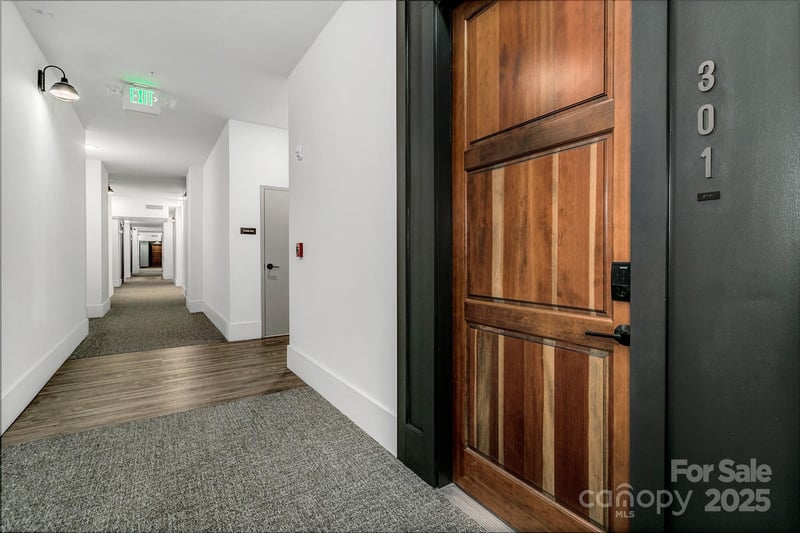 55 Market St #301, Asheville, NC 28801