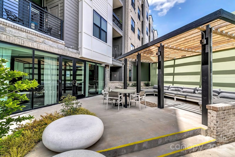 55 Market St #301, Asheville, NC 28801