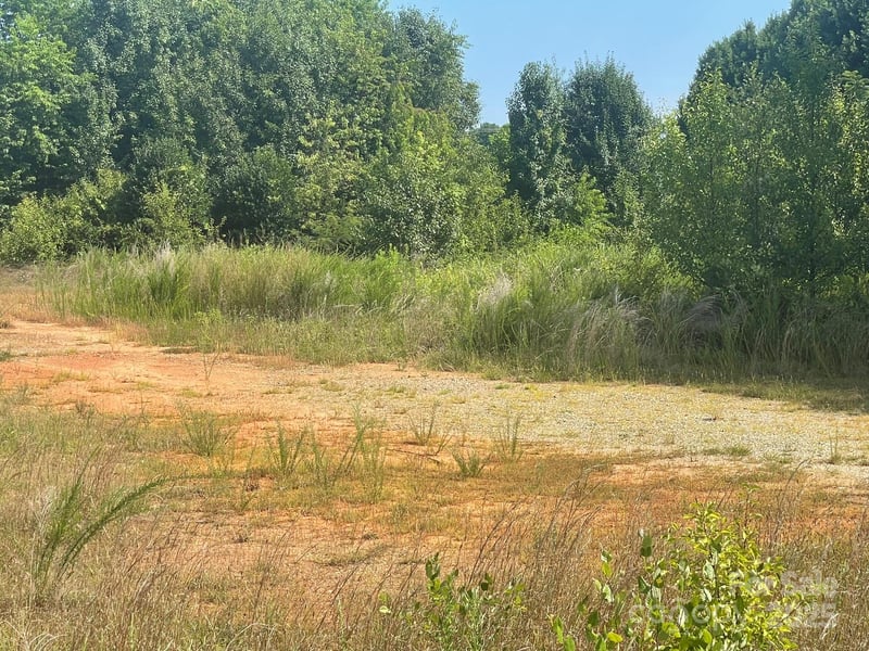 309 Enola Rd, Morganton, NC 28655