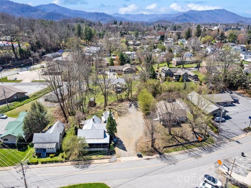 442 and 440 Walnut St, Waynesville, NC 28786