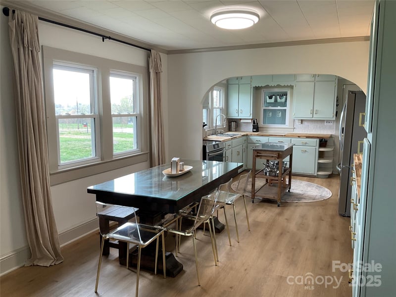 5373 Nc Hwy 16 Hw, Taylorsville, NC 28681