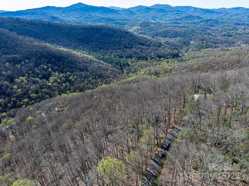 99999 Chestnut Forest Rd #412 & 413, Fairview, NC 28730