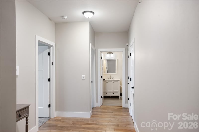 124 Foxden Dr #303, Fletcher, NC 28732