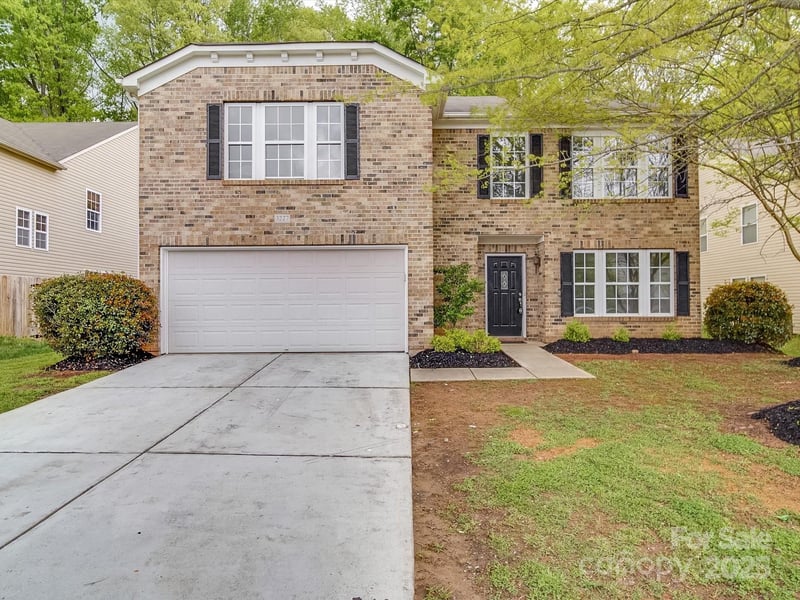 3227 Deshler Morris Ln, Charlotte, NC 28216
