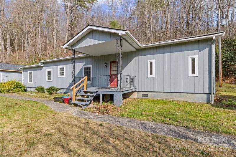 37223724 Walnut Creek Rd, Marshall, NC 28753