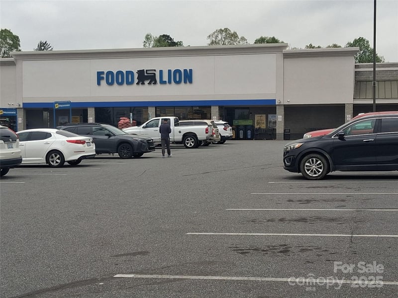 2244 Magnolia Pl #2, Morganton, NC 28655