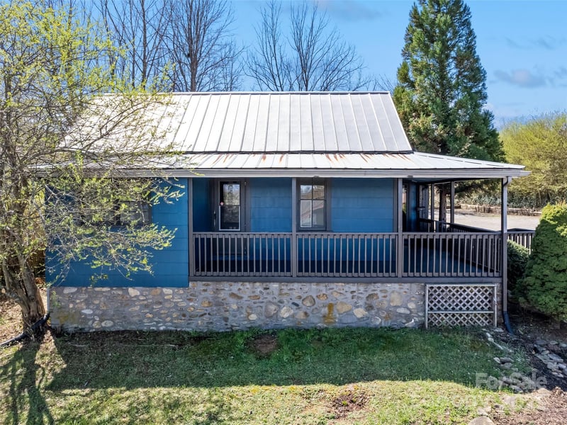 442 and 440 Walnut St, Waynesville, NC 28786