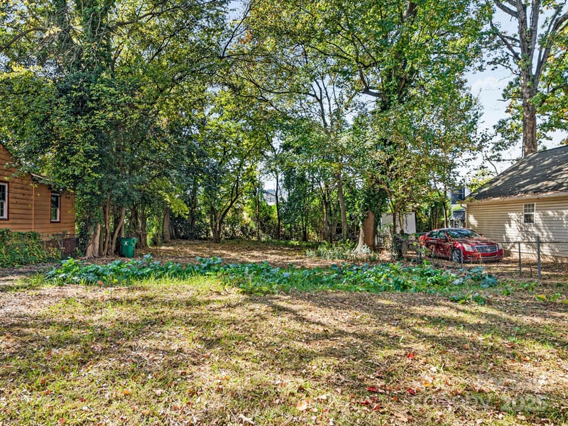 221 Plymouth Ave, Charlotte, NC 28206